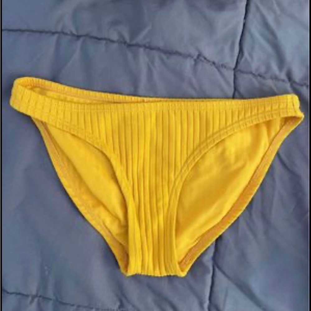 Yellow Ribbed Bikini Set - Picture 6 of 7